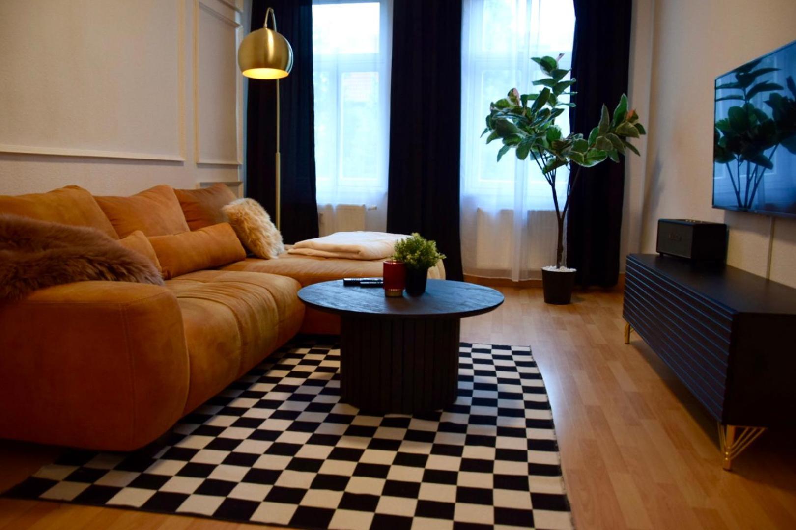 Charmanter Altbau In Schleussig Mit Balkon Lipcse Kültér fotó