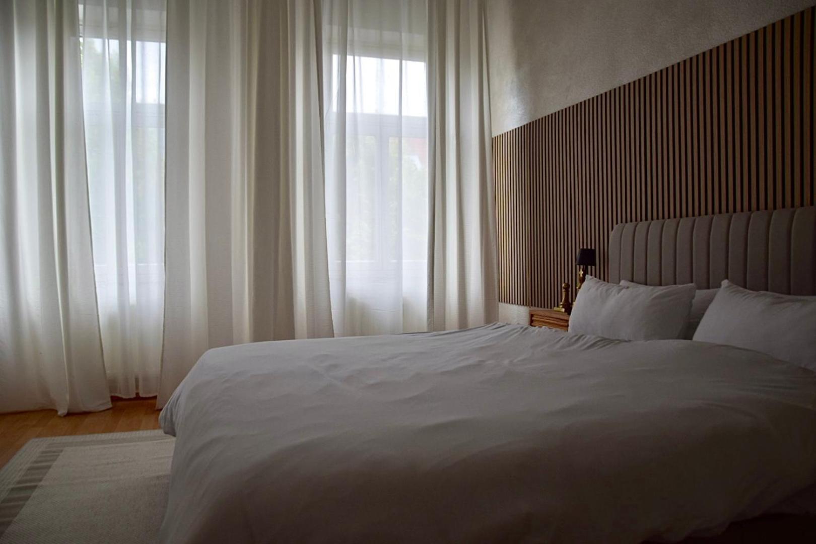 Charmanter Altbau In Schleussig Mit Balkon Lipcse Kültér fotó